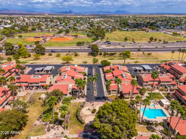 MLS: 6855703 Condo For Sale