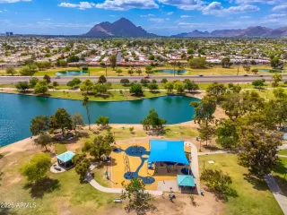 Photo #3: 6855703 Listing