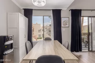 Photo #6: 6855810 Listing