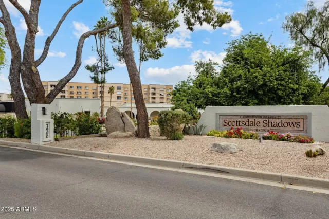 MLS: 6855896 Condo For Sale