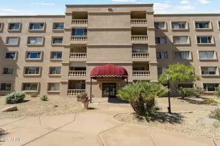 Photo #3: 6855896 Listing