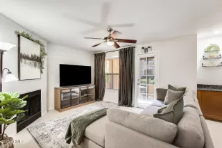 Photo #1: 6856471 Listing