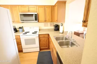 Photo #5: 6856586 Listing 