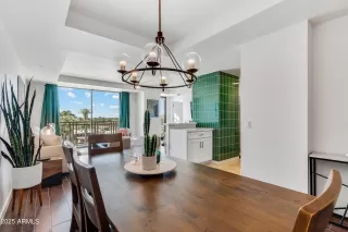 Photo #2: 6856869 Listing 