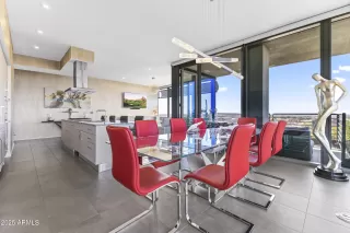 Photo #5: 6857097 Listing 