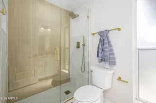 Photo #1: 6857115 Listing