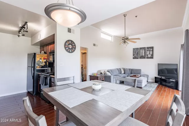 MLS: 6857185 Condo For Sale