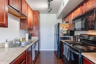 Photo #2: 6857185 Listing