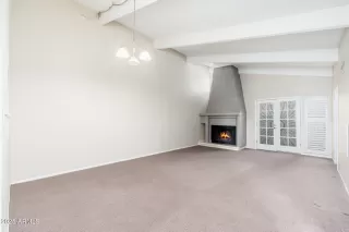 Photo #4: 6857519 Listing 