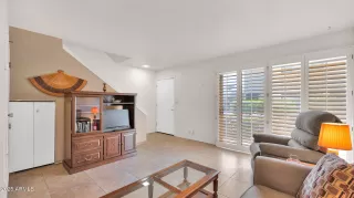 Photo #2: 6857720 Listing 