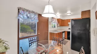 Photo #4: 6857720 Listing 