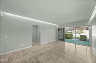 Photo #1: 6857762 Listing