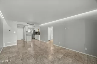 Photo #2: 6857762 Listing