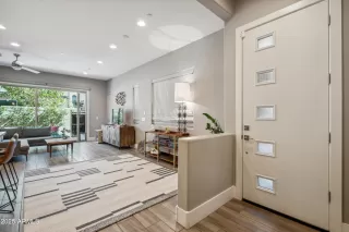 Photo #5: 6857832 Listing 