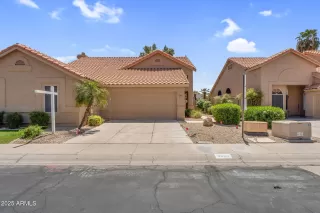 Photo #1: 6857853 Listing