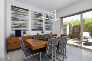 Photo #5: 6858045 Listing 