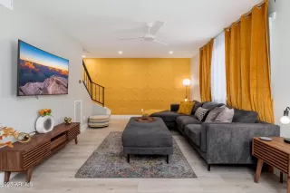 Photo #2: 6858357 Listing