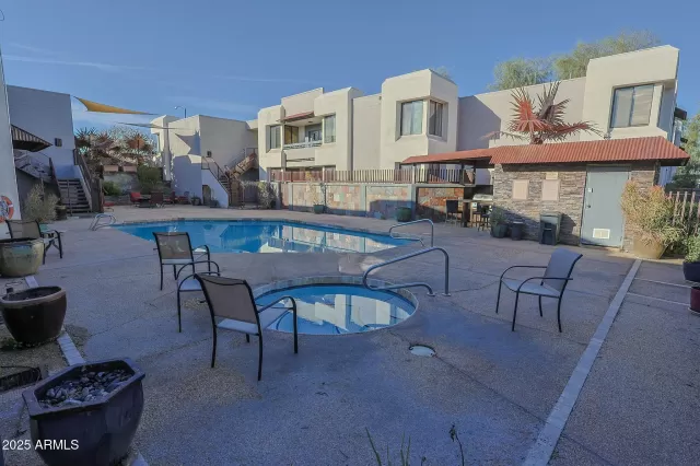 MLS: 6858721 Condo For Sale