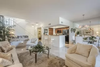 Photo #4: 6858961 Listing 