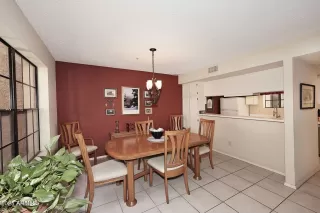 Photo #3: 6859257 Listing