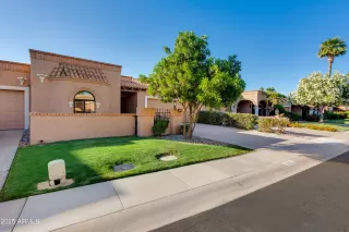 Photo #5: 6859333 Listing 