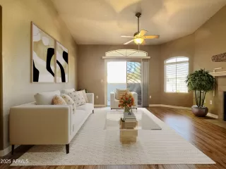 Photo #1: 6859623 Listing 