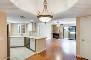 Photo #2: 6859697 Listing 