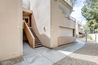 Photo #6: 6859697 Listing 