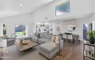 Photo #2: 6859783 Listing 