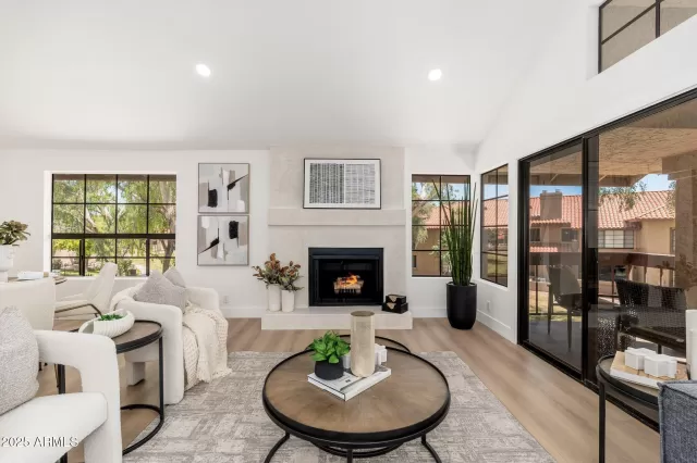 MLS: 6860113 Condo For Sale