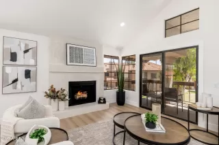 Photo #4: 6860113 Listing 