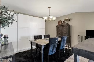 Photo #5: 6860197 Listing 