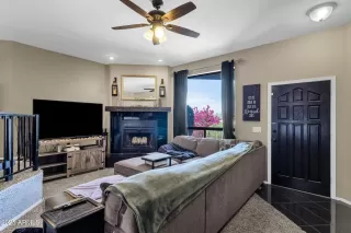 Photo #6: 6860197 Listing 