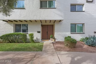 Photo #1: 6860320 Listing 