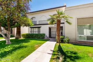 Photo #4: 6860603 Listing 