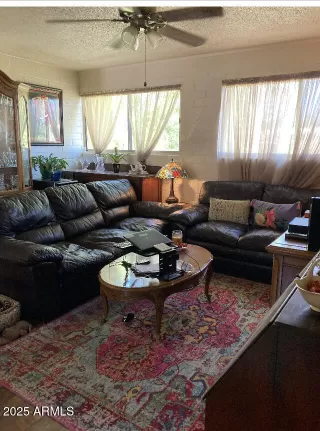Photo #2: 6860733 Listing 