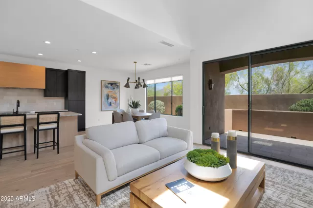 MLS: 6860911 Condo For Sale