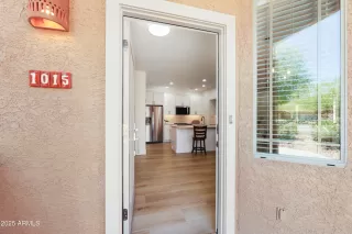 Photo #1: 6860952 Listing 