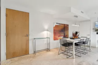 Photo #1: 6860961 Listing