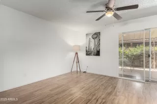 Photo #5: 6861224 Listing 