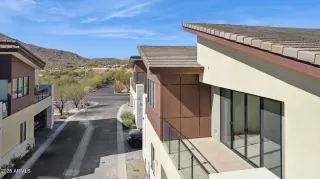 Photo #1: 6861324 Listing