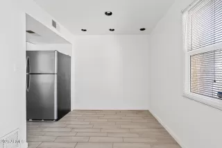 Photo #4: 6861395 Listing 