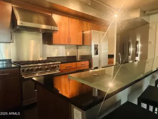 Photo #2: 6861446 Listing
