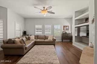 More Details about MLS # 6861556 : 20121 N 76TH STREET#2006