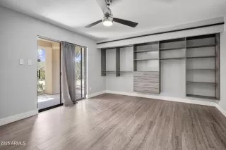 Photo #5: 6862057 Listing 