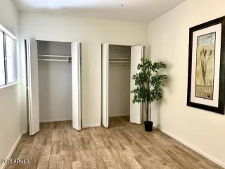 Photo #5: 6862435 Listing 