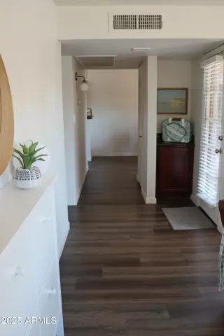 Photo #6: 6862481 Listing