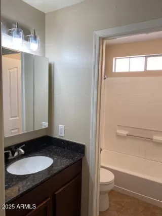 Photo #2: 6862596 Listing