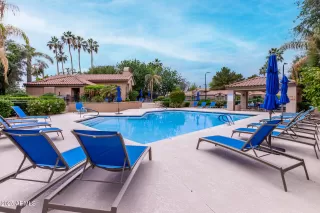 Photo #1: 6862648 Listing 