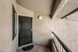 Photo #2: 6862887 Listing 